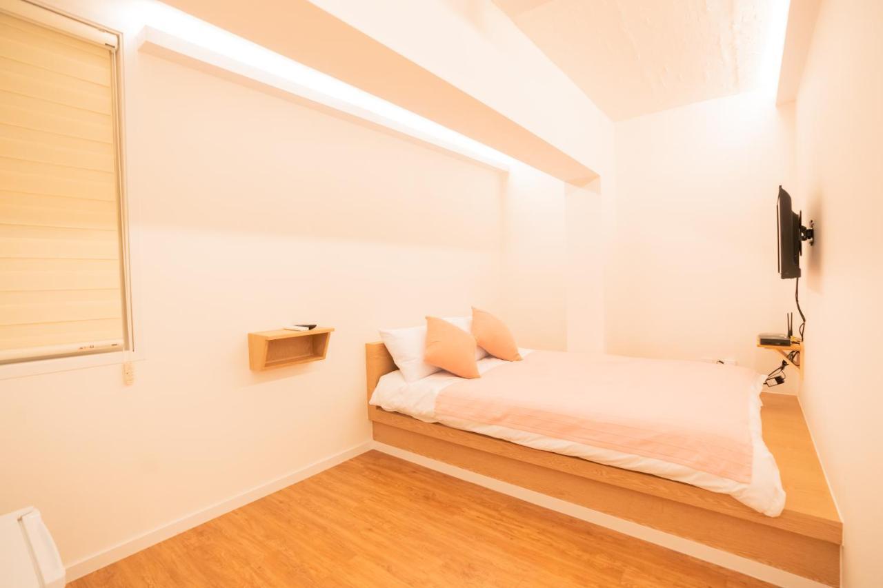 Huayuanhouse Hq In Hongdae Ξενοδοχείο Σεούλ Εξωτερικό φωτογραφία