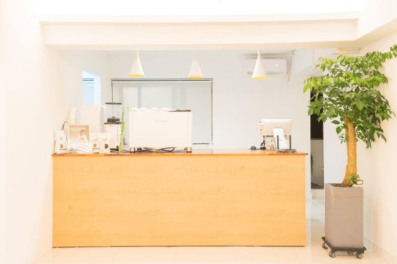 Huayuanhouse Hq In Hongdae Ξενοδοχείο Σεούλ Εξωτερικό φωτογραφία